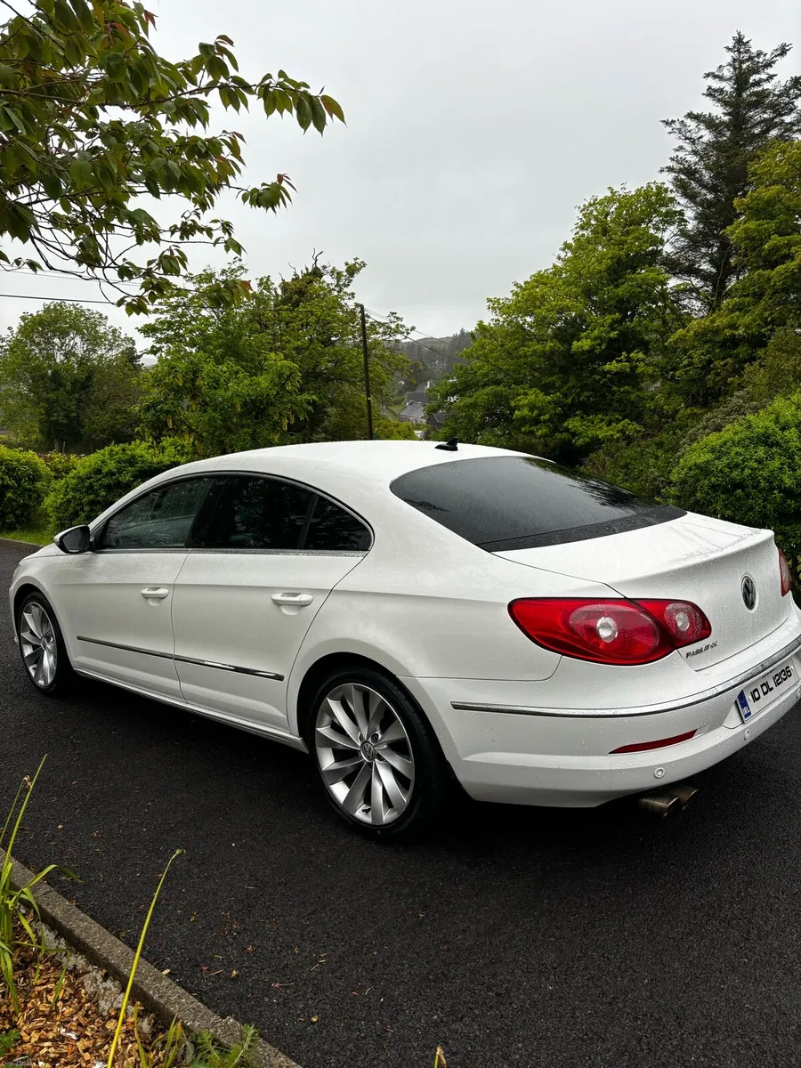 Volkswagen Passat CC - Image 4