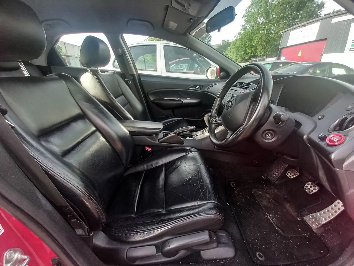 Honda Civic 2011 - Image 3