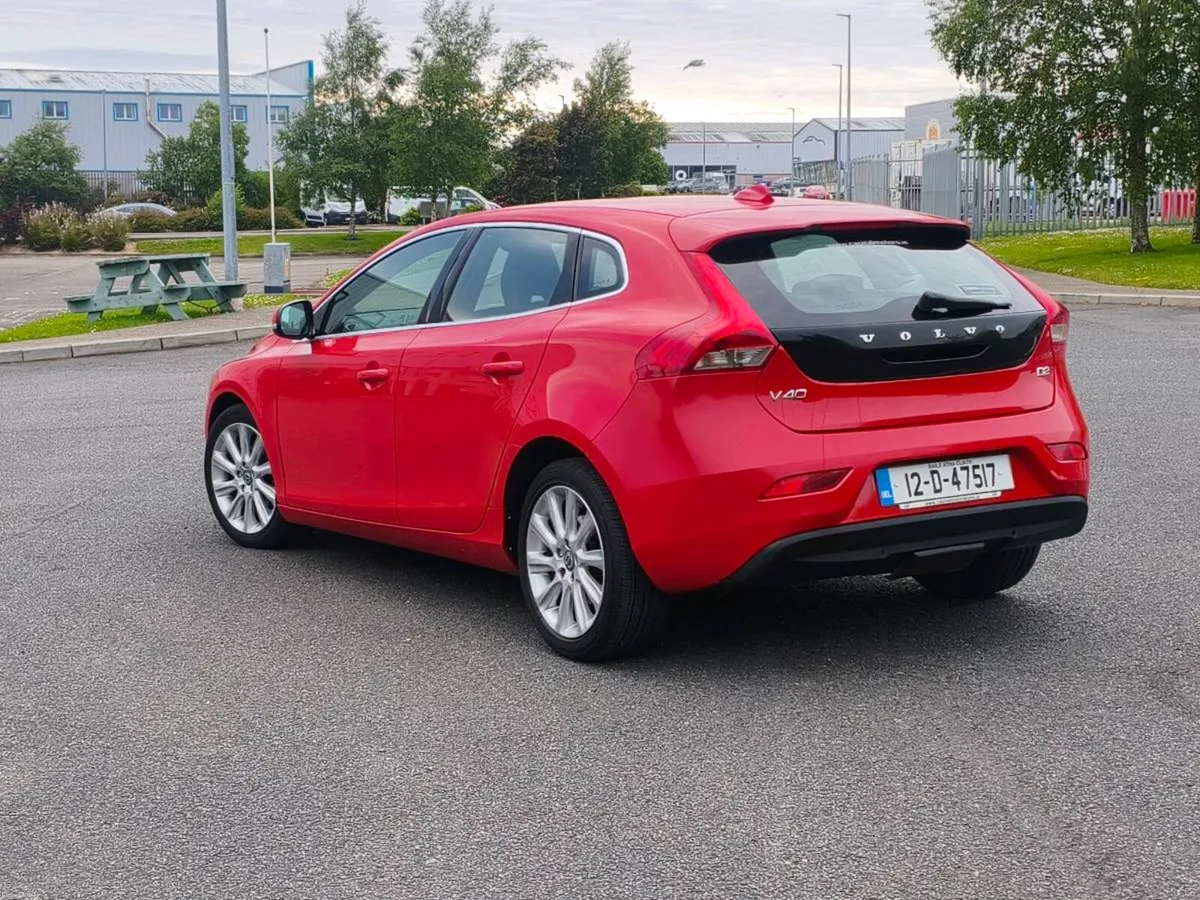 Volvo v40 New NCT 04/27 Tax 01/27 - Image 4