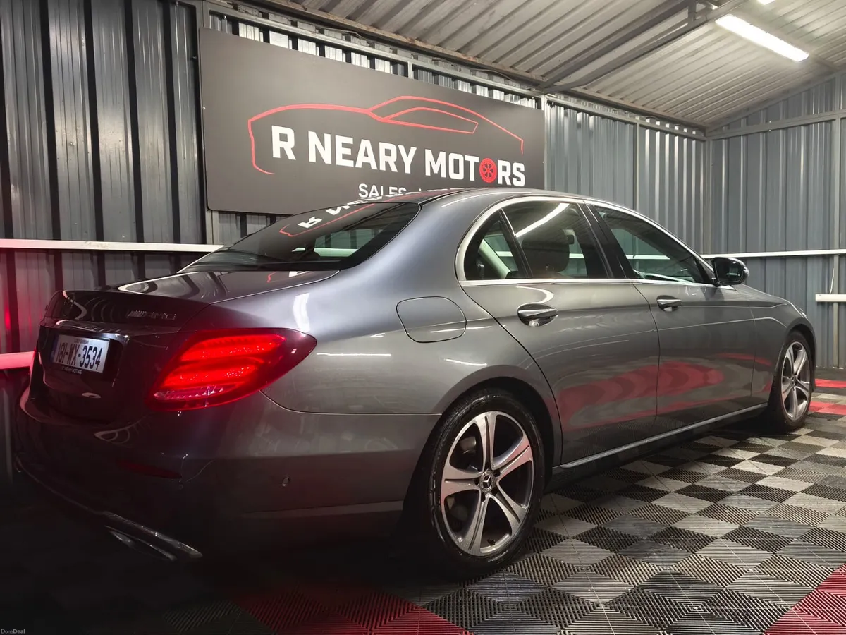 2018 Mercedes-Benz E-Class E 220 D AVANTGARDE - Image 3