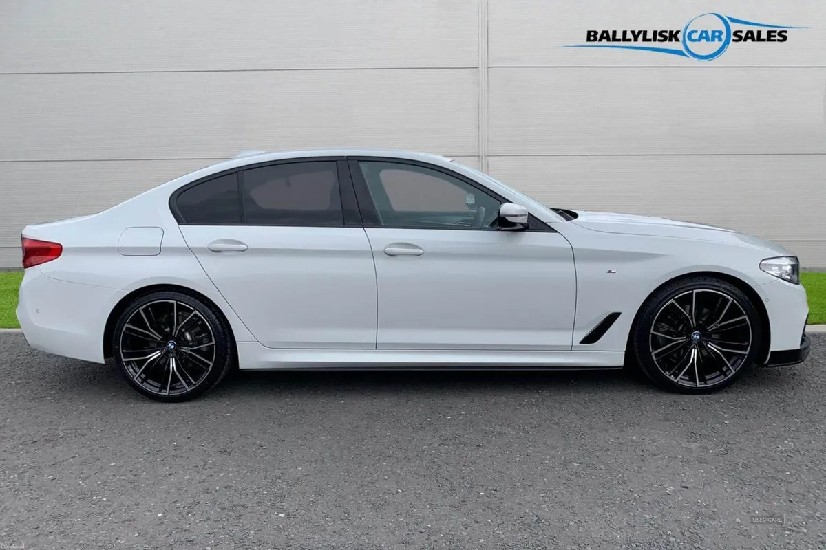BMW 5-Series 2.0 520d 190PS M Sport Saloon Diesel - Image 3