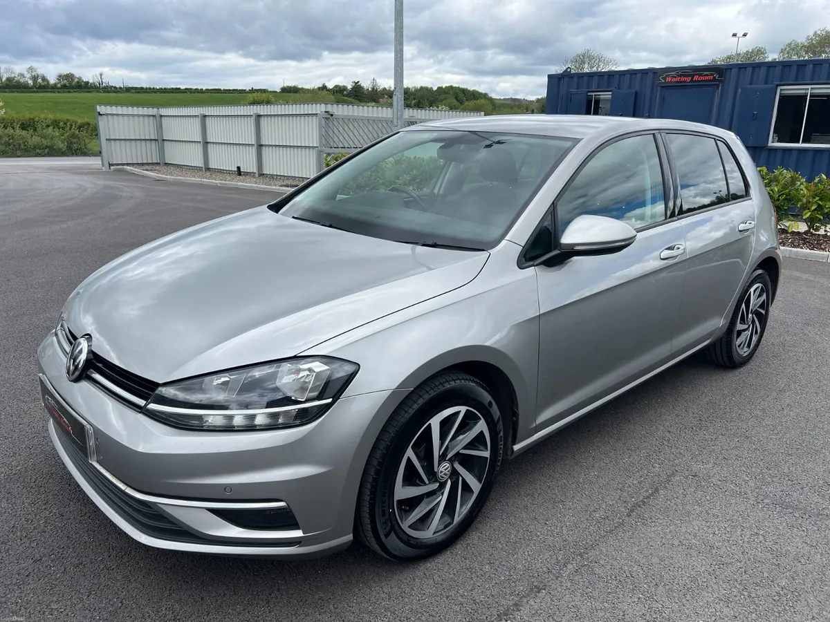 2019 Volkswagen Golf Match 1.6 TDI - Image 4