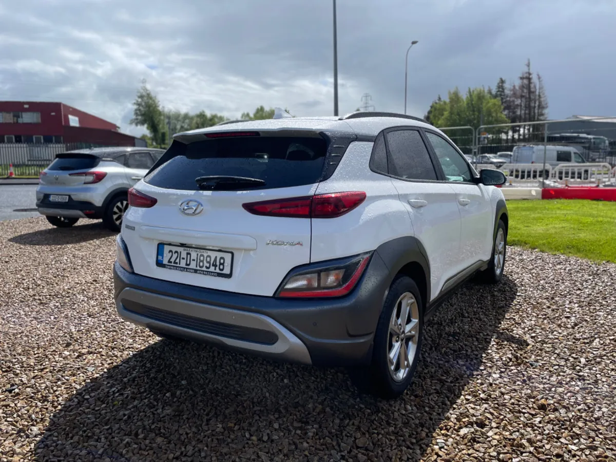 2022 Hyundai KONA 1.0 T-GDI Executive - Image 4