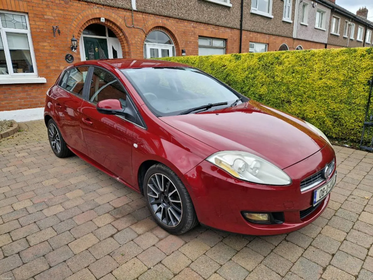 Car - Image 2