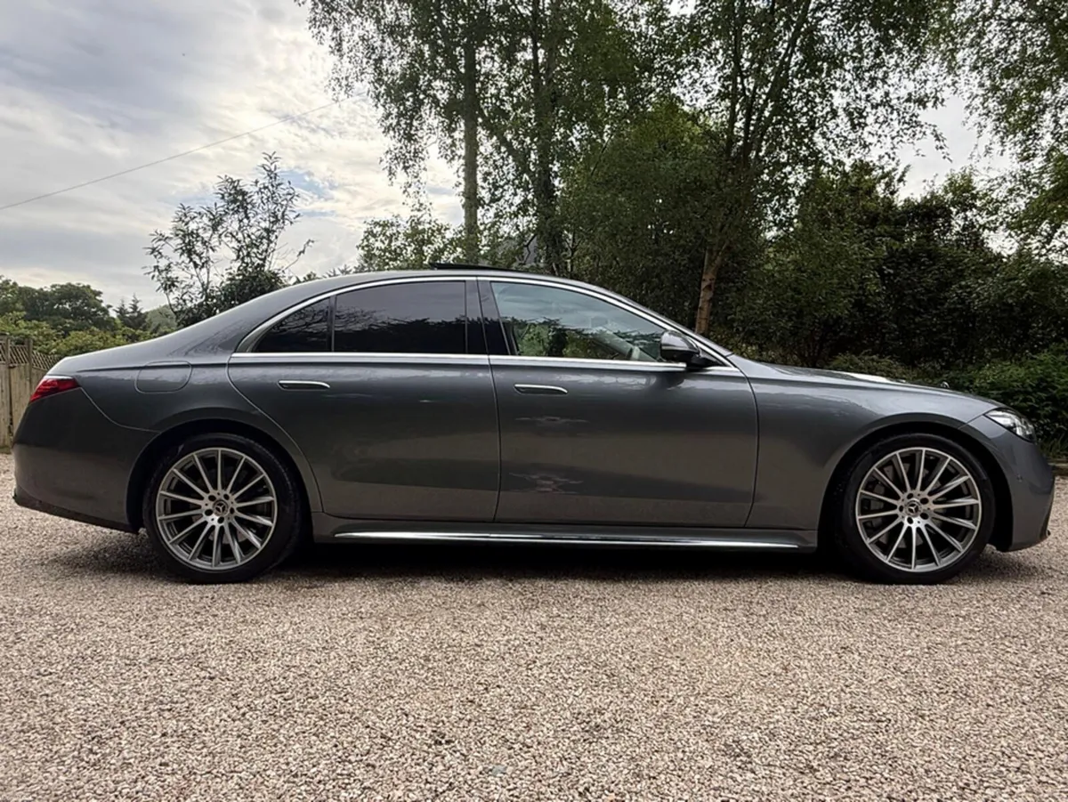 Mercedes-Benz S-Class 350D AMG LINE PREMIUM *Panor - Image 3