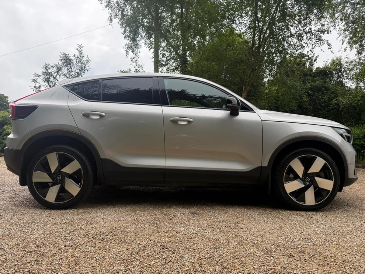 Volvo C40 ULTIMATE RECHARGE *Amazing specification - Image 3