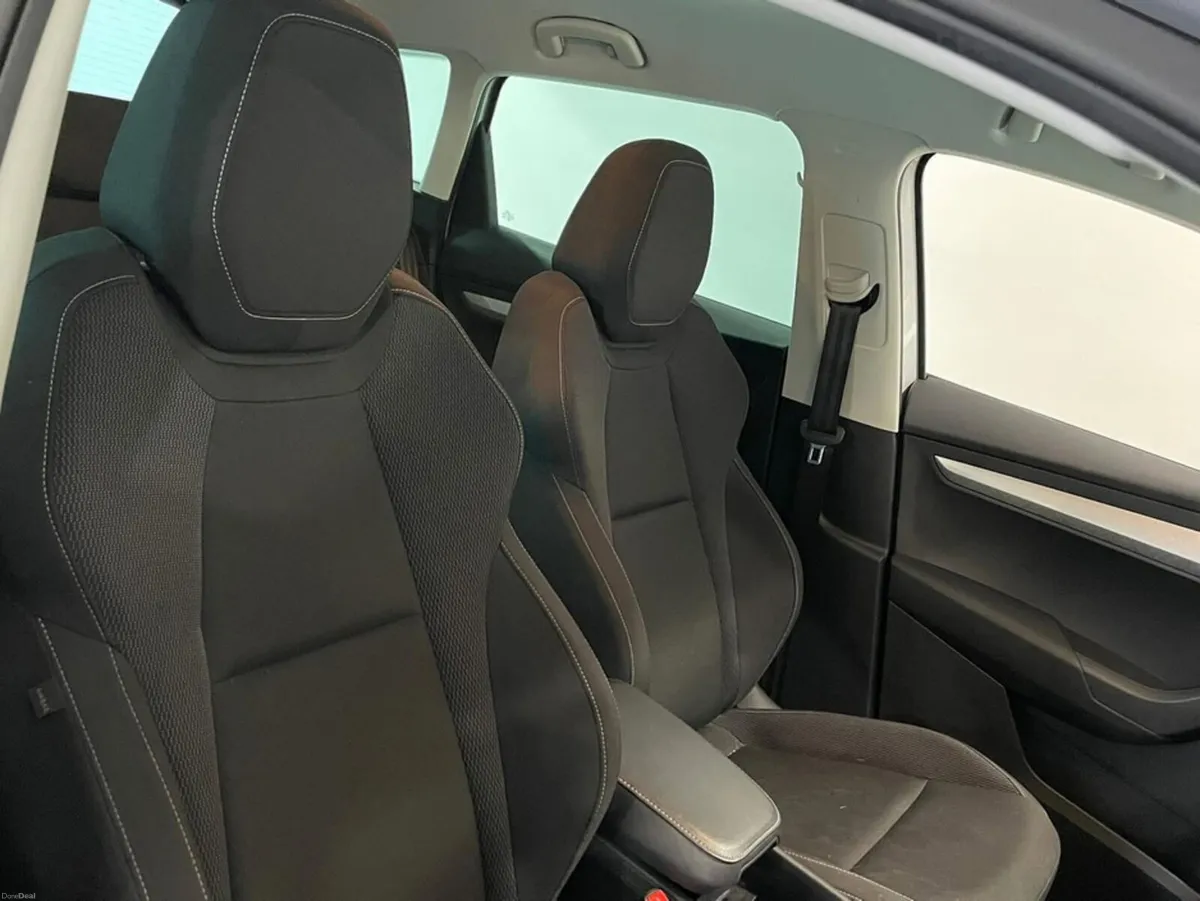 Skoda Karoq AMBITION 2.0 TDI 115HP 5 5DR - Image 3