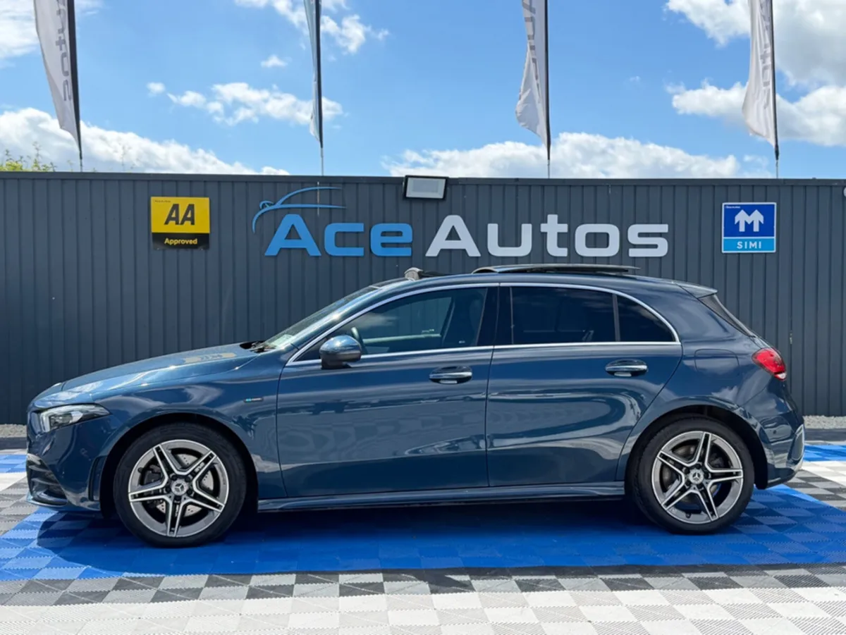 Mercedes-Benz A-Class A250E AMG LINE PREMIUM PREMI - Image 4