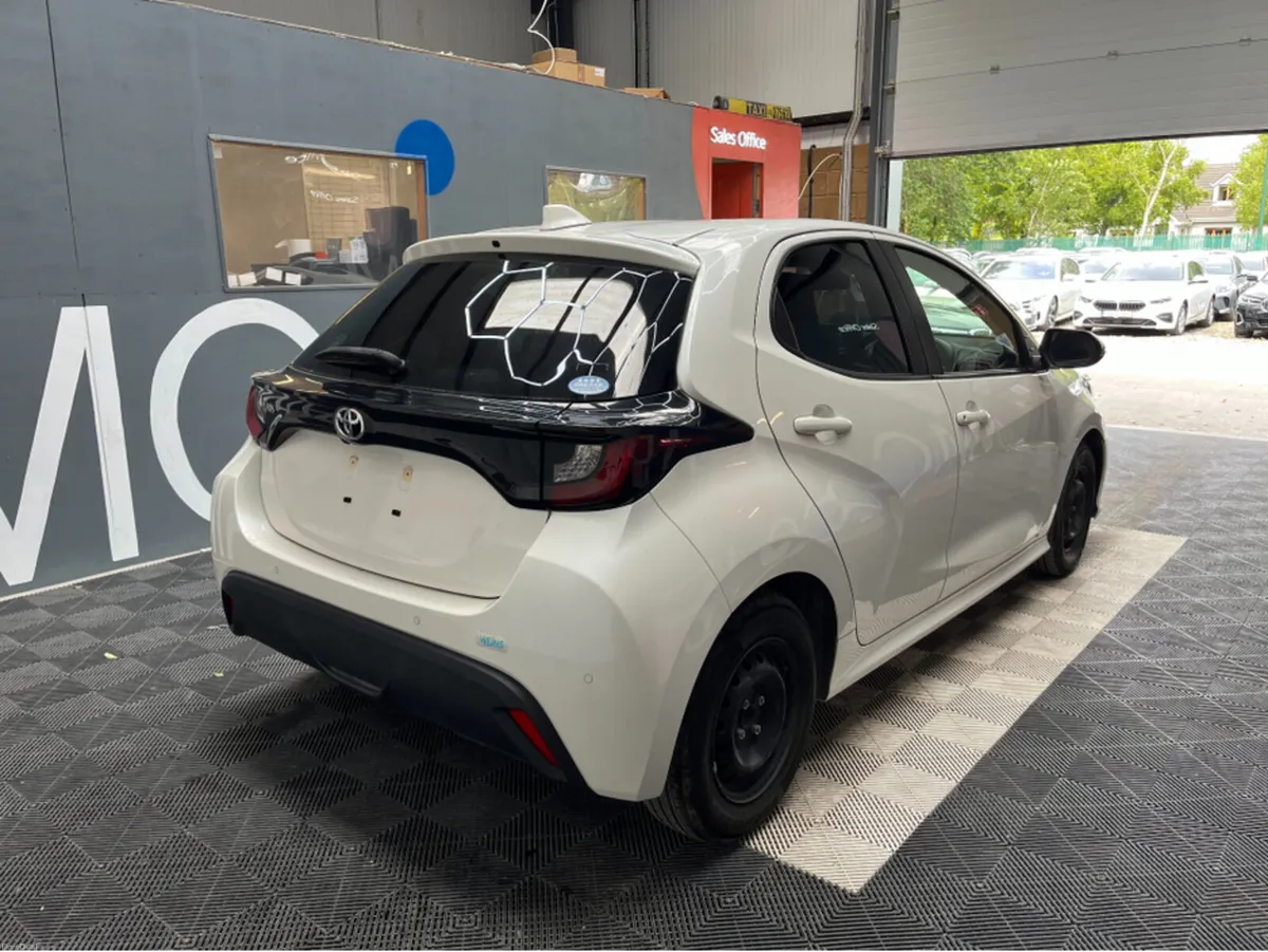 Toyota Yaris 2020 TOYOTA YARIS X 1.0 AUTOMATIC / R - Image 2