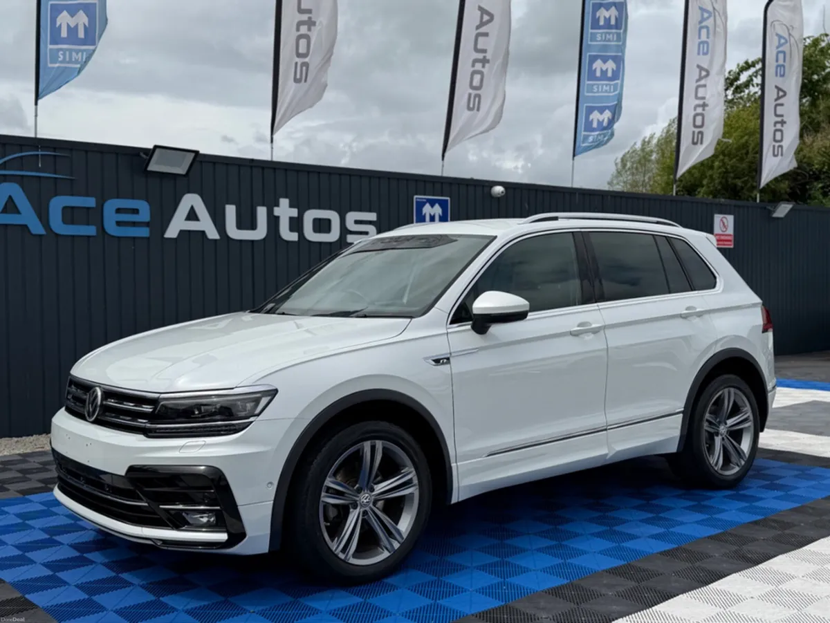Volkswagen Tiguan R-LINE 4WD - 2.0L DIESEL - AUTO - Image 3