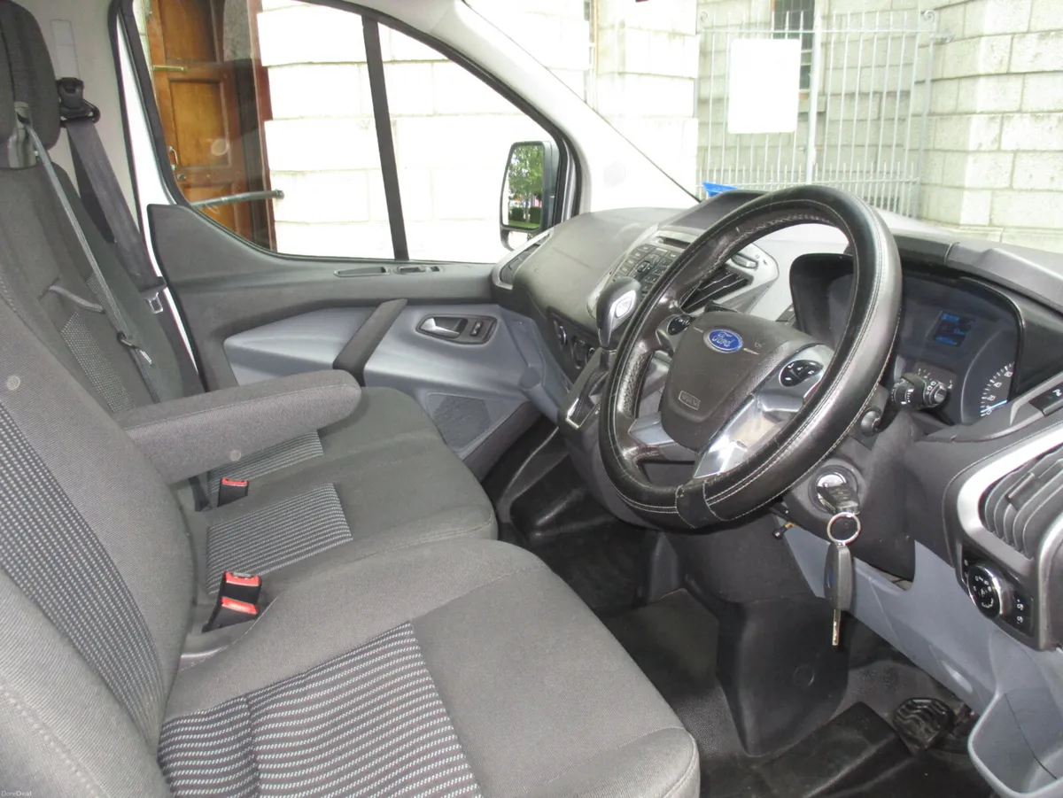 2018 FORD TRANSIT 2.0 TDCI AUTO 9 SEATER - Image 3
