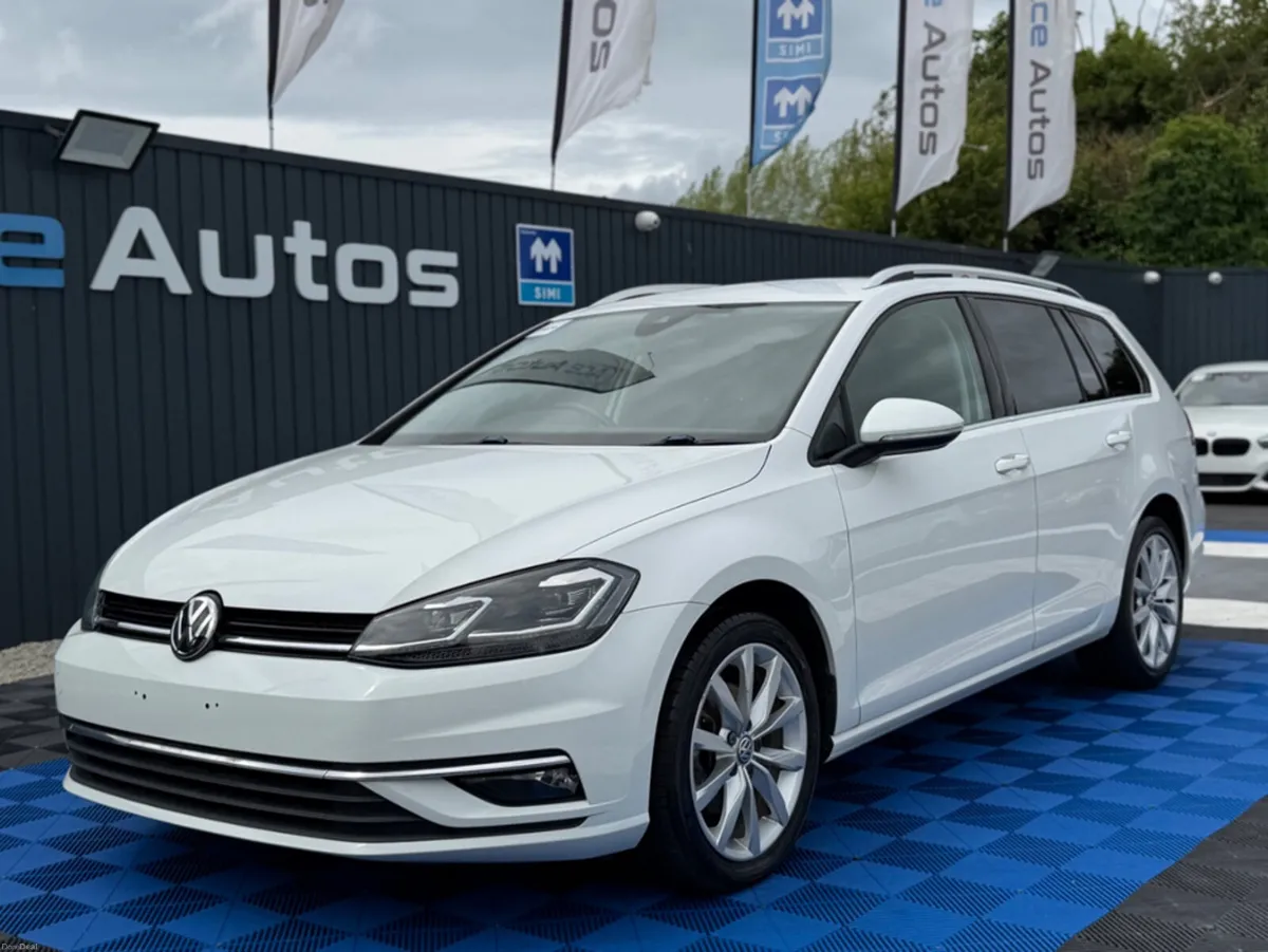 Volkswagen Golf COMFORT - 1.2 PETROL - AUTO - 12M - Image 2