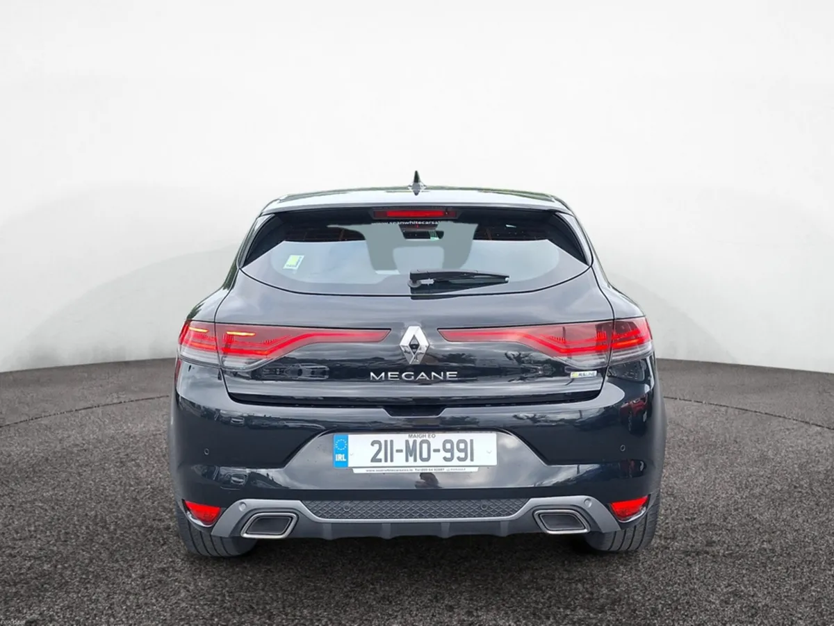 Renault Megane R.S LINE TCE 140 4DR - Image 4