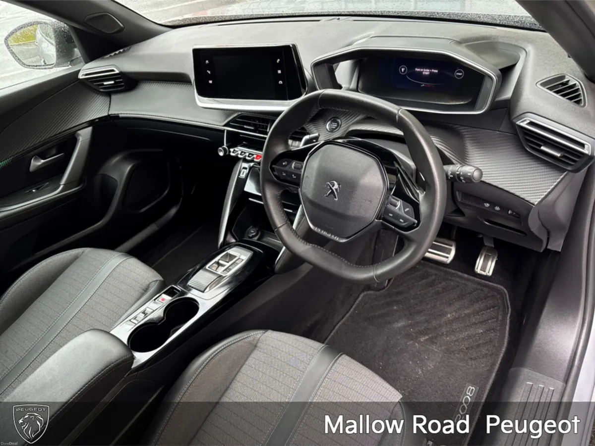 Peugeot 2008 ALLURE 1.2 130 AUTO 4DR A - Image 2