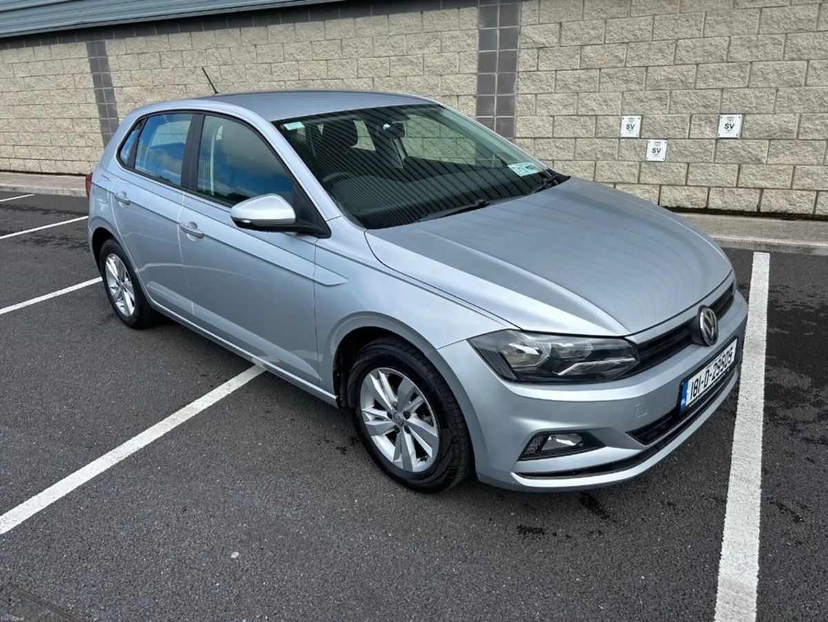 Volkswagen Polo TRENDLINE 1.0 MANUAL 5SPEED 65HP 5 - Image 2