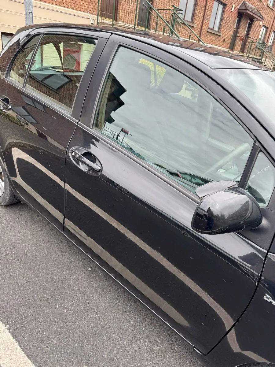 toyota yaris automatic - Image 2