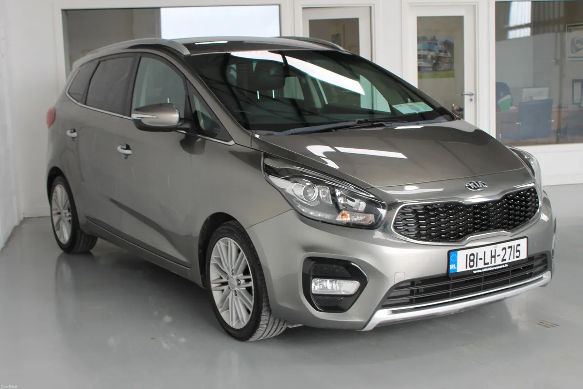 Kia Carens 2018, Heated Leather interior - Image 4