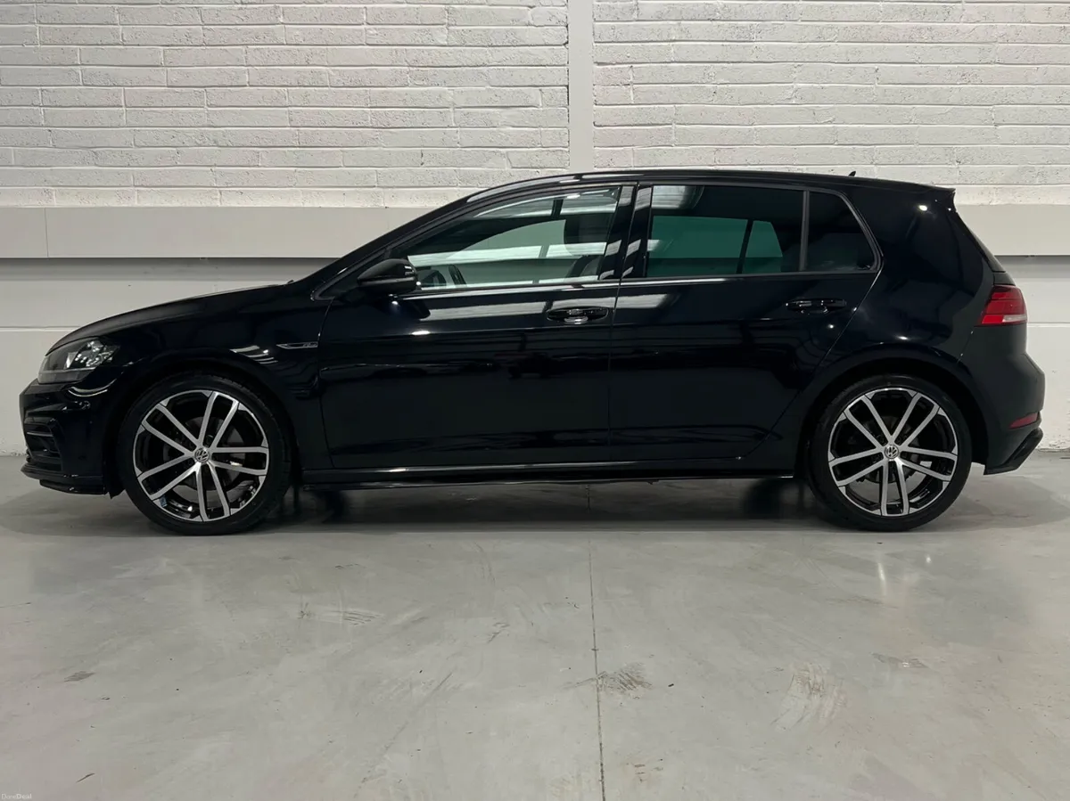 Volkswagen Golf R-Line 2.0TDI 150bhp 6 Speed Man - Image 4