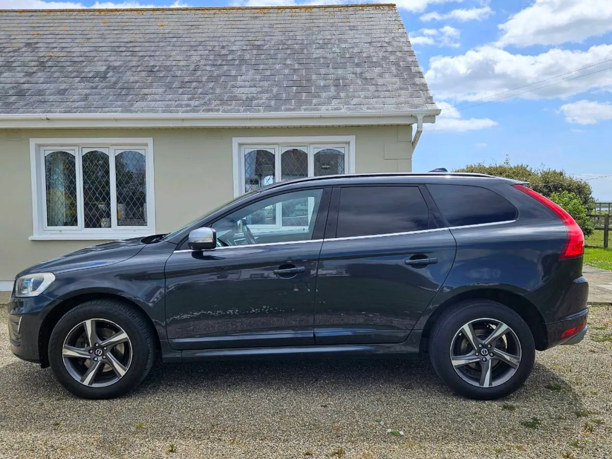 2014 VOLVO XC60 (R LINE) - Image 3