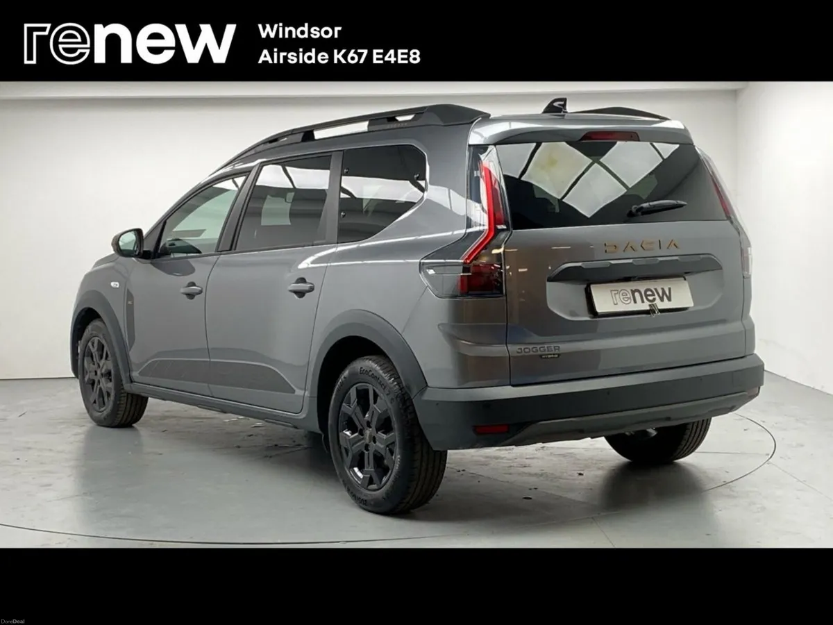Dacia Jogger HEV 155 Extreme Auto - Image 4