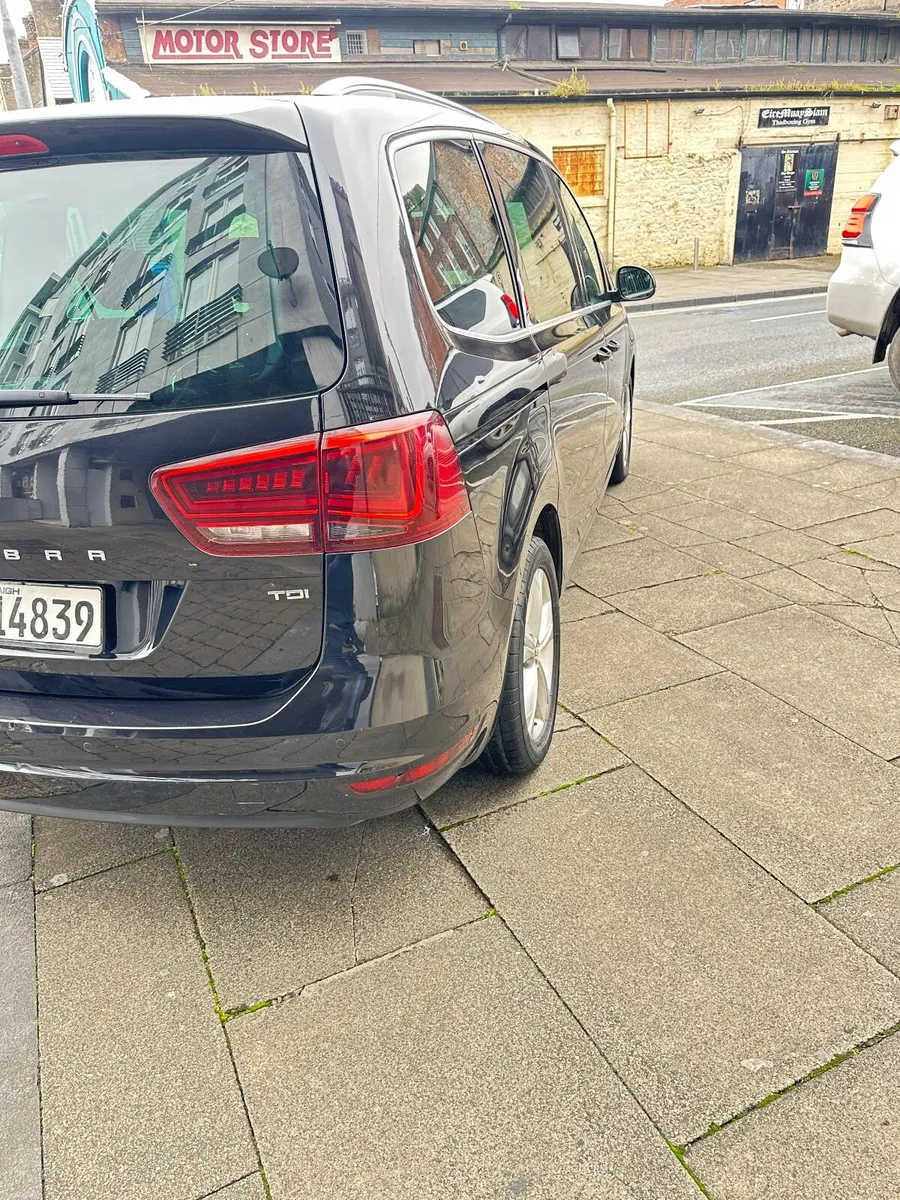 SEAT Alhambra 2017 - Image 3