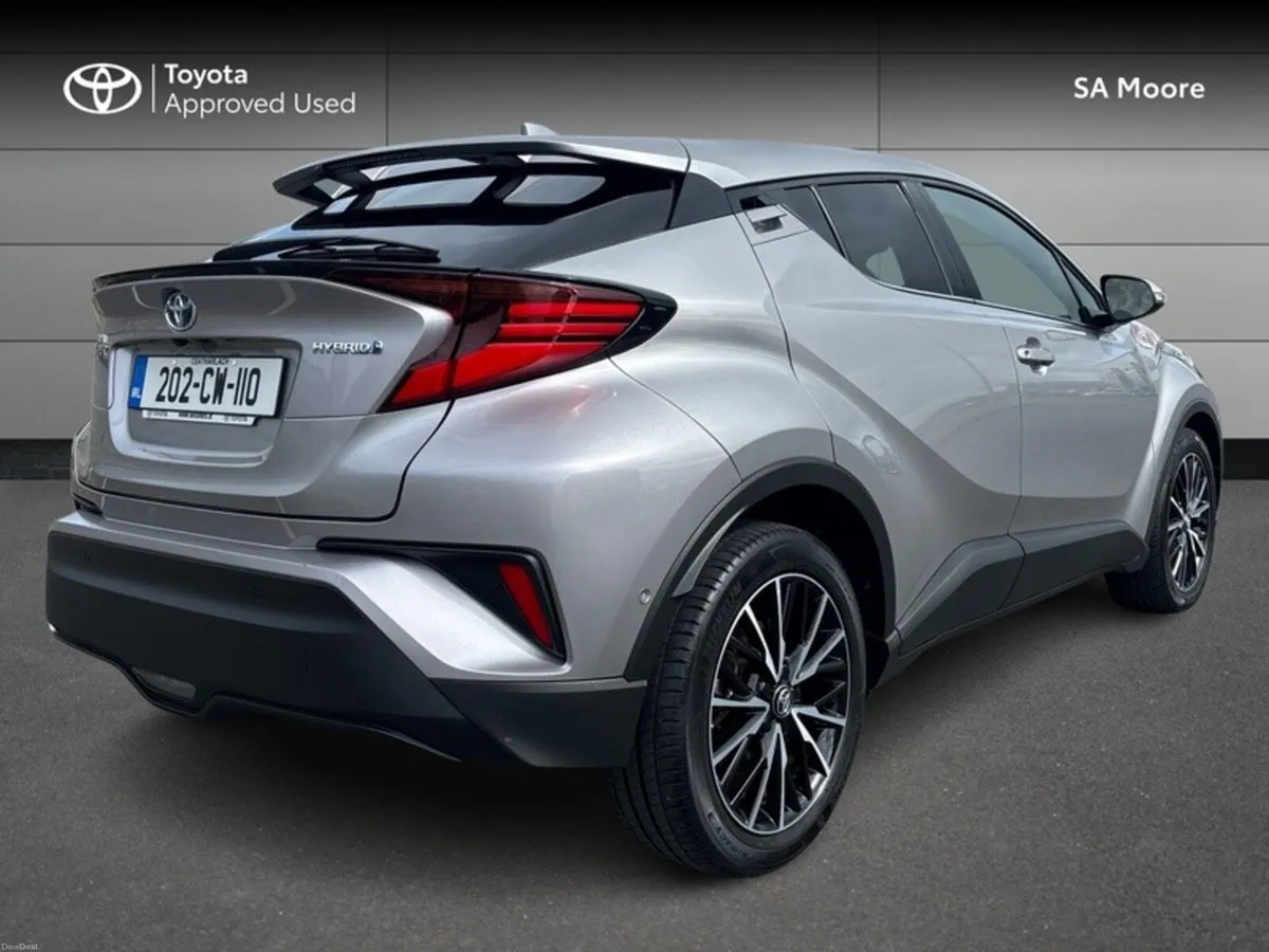 Toyota C-HR HYBRID SOL - Image 2