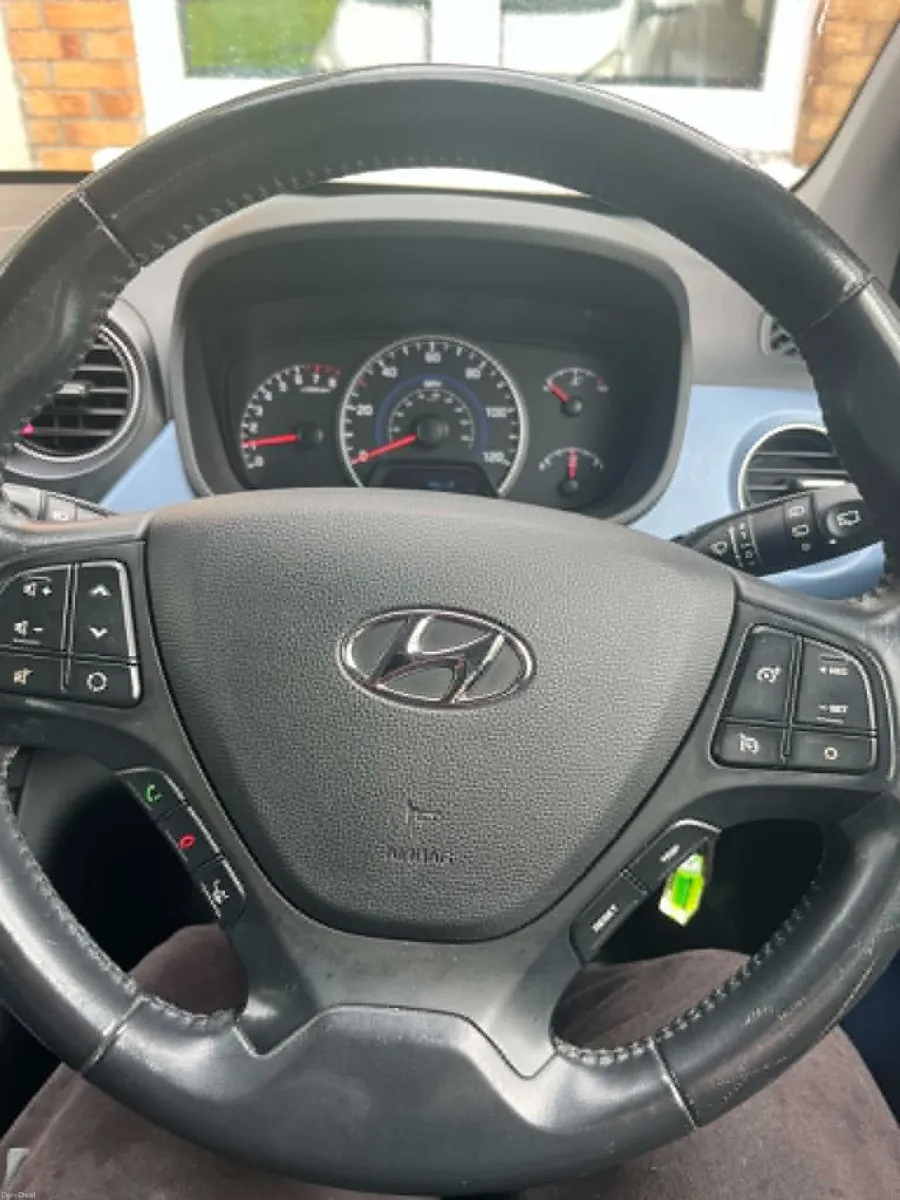 Hyundai i10 - 2014 - Image 2