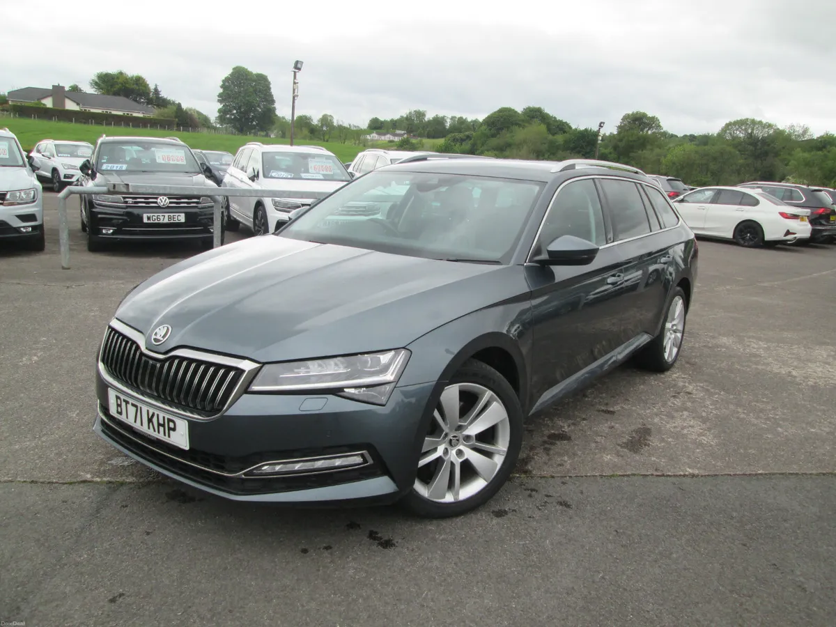 2022  SKODA  SUPERB  2.0  TDI  SEL  5DR  ESTATE - Image 2
