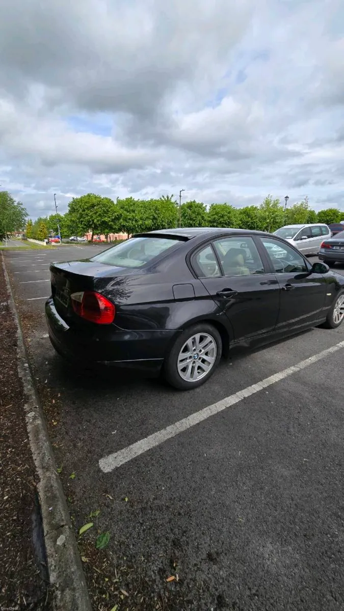 2007 BMW 320i Auto Petrol – Well Maintained | Full - Image 2