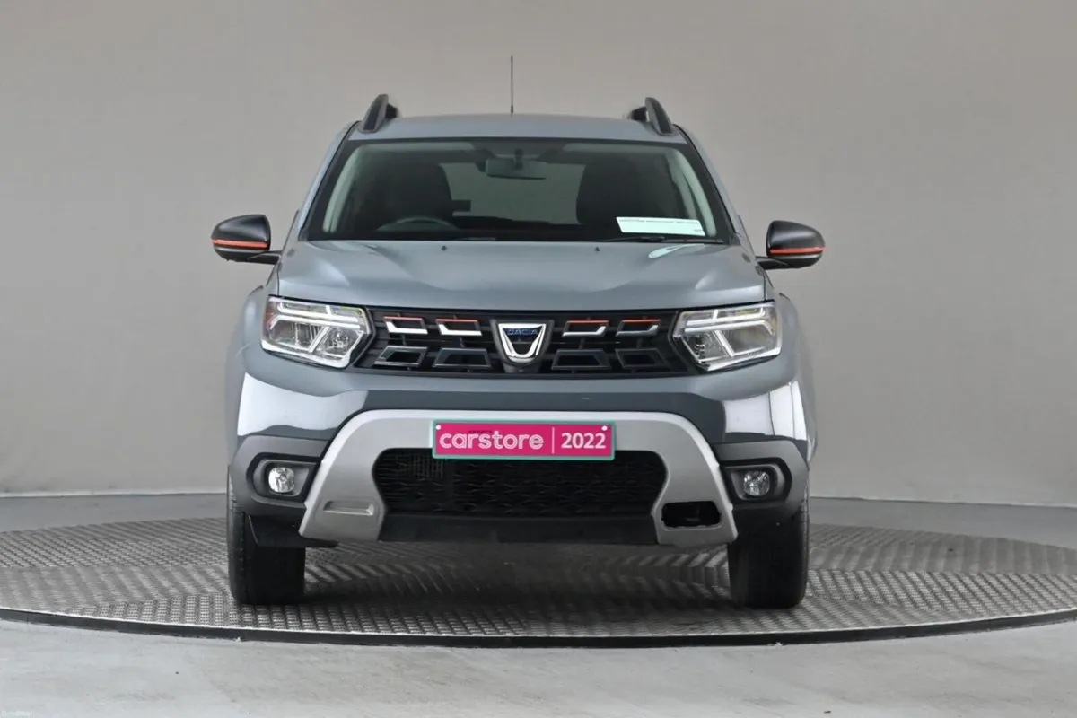Dacia Duster 1.0TCE 6SPD SE EXTREME **HALF LEATHER - Image 2