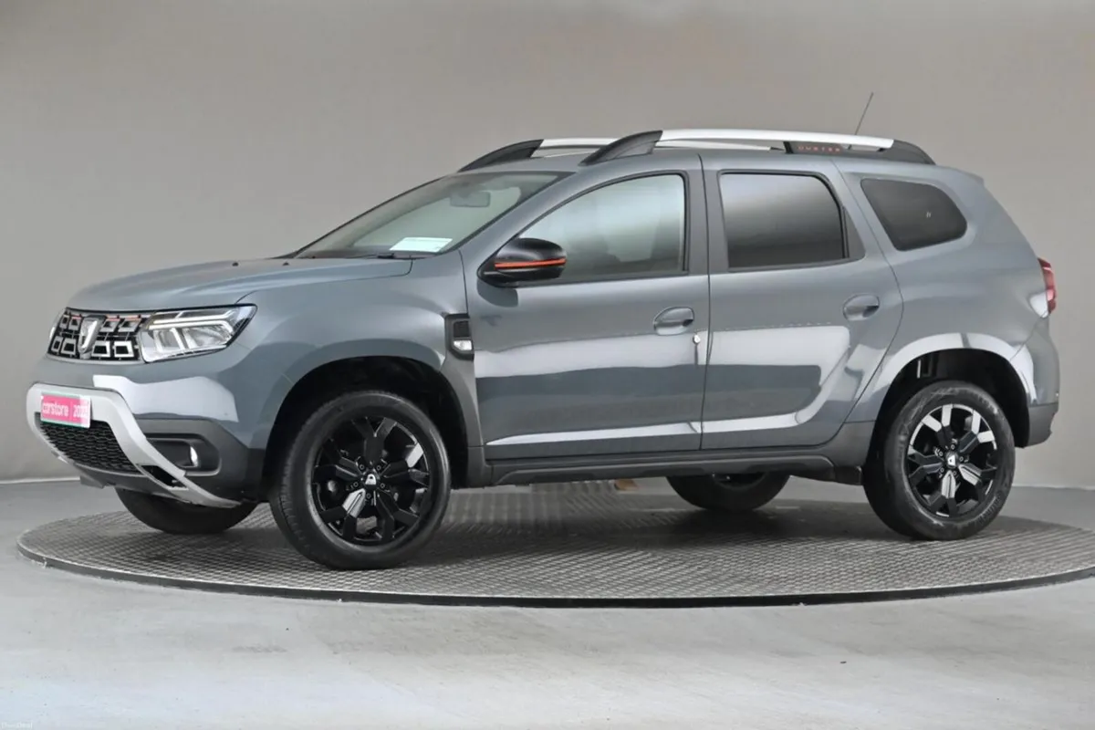 Dacia Duster 1.0TCE 6SPD SE EXTREME **HALF LEATHER - Image 4