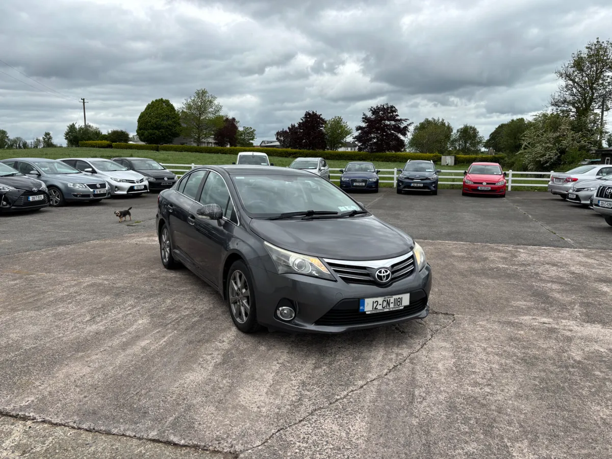 Toyota Avensis 2012 - Image 1