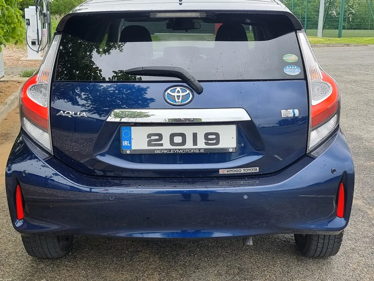 2019 TOYOTA AQUA HYBRID AUTO 1 YR WARRANTY €12,900 - Image 3