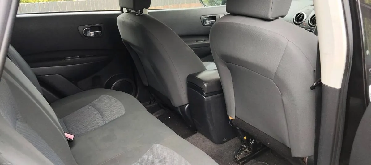 Nissan qashqai 2011 - Image 6