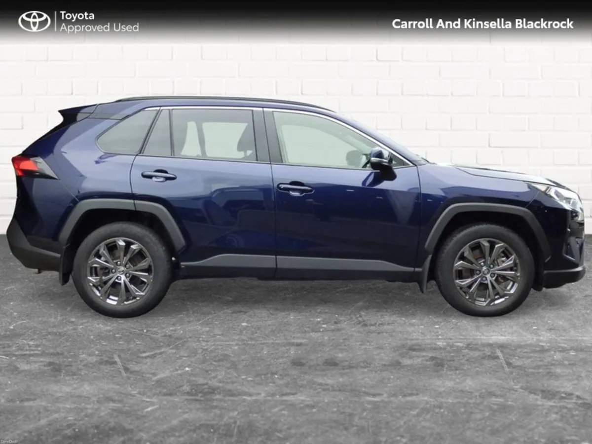 Toyota RAV4 Hybrid Sol - Image 3