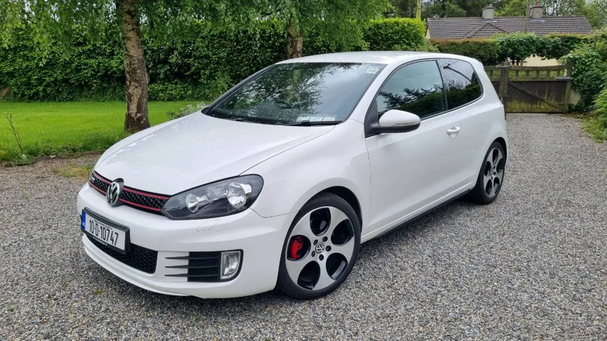 2010 Volkswagen Golf GTI MK6 (3-Door) - Image 1