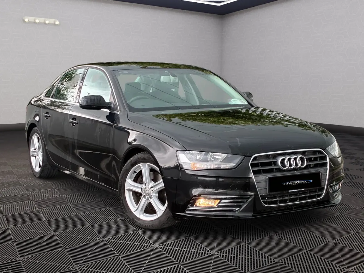 AUDI A4 2.0 TDI SE TECHNIK ULTRA - Image 1