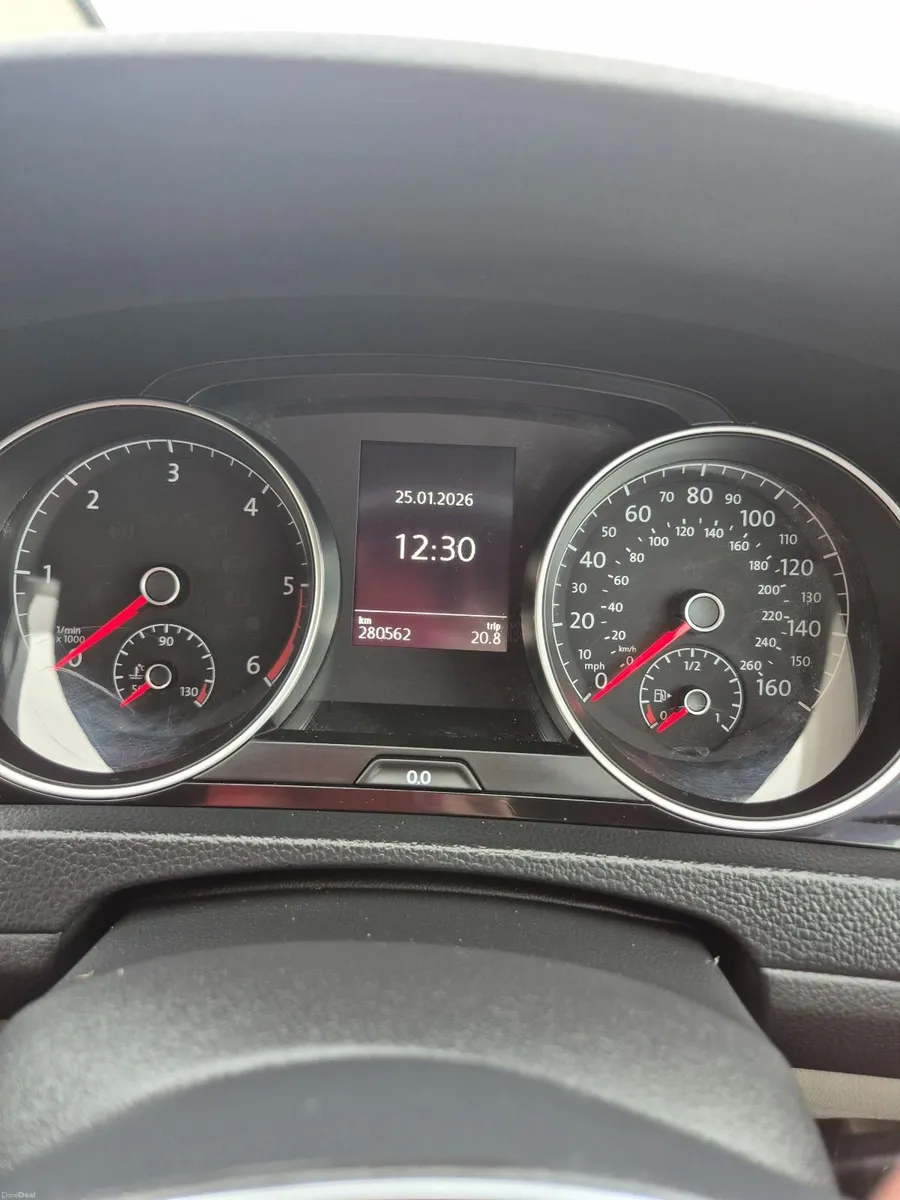 Car - Image 3
