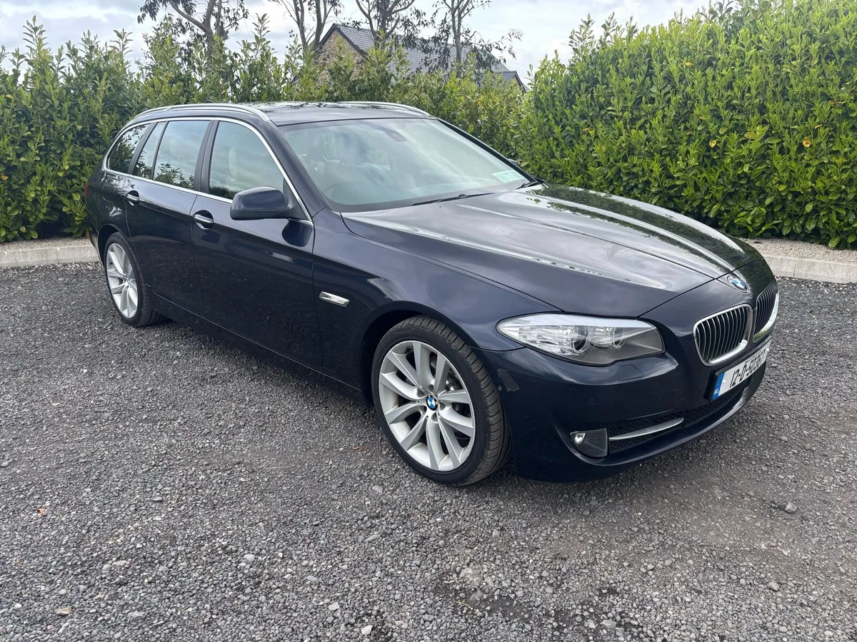 2012 BMW 520 F11 SE TOURING LOW MILEAGE - Image 1