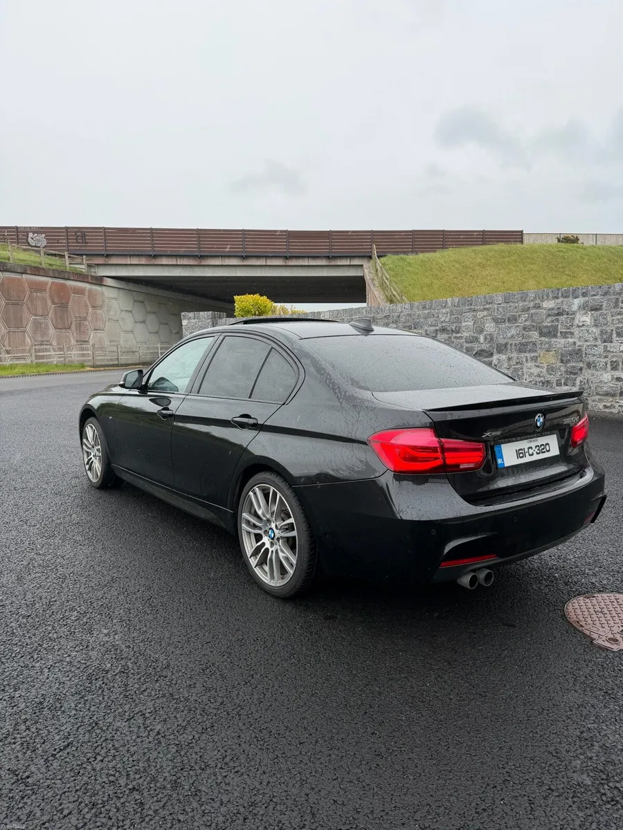 BMW 320D SUNROOF F30 - Image 5