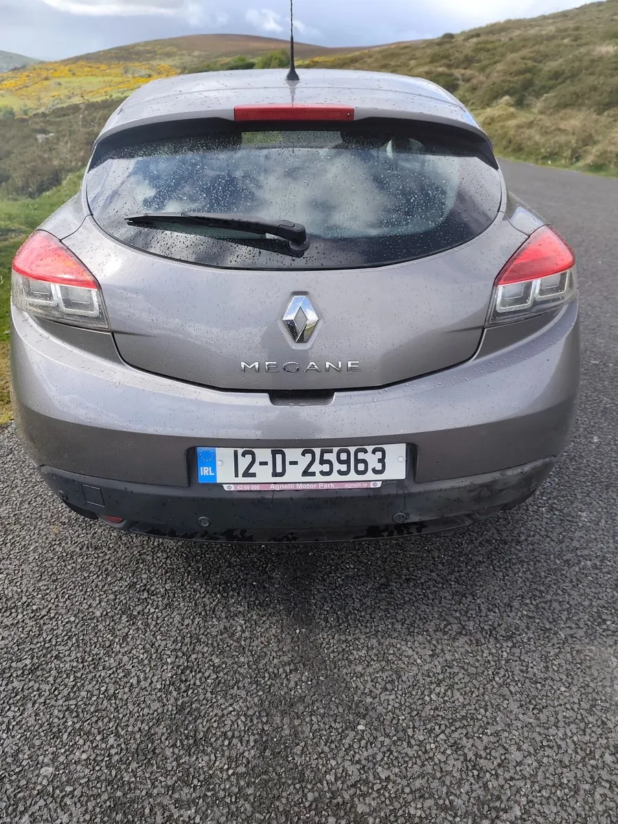 Renault Megane 2012 - Image 2