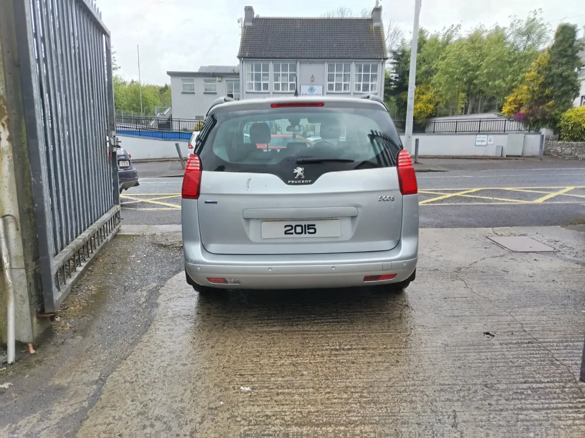 2015 Peugeot 5008 2.0 HDI ACTIVE - Image 5