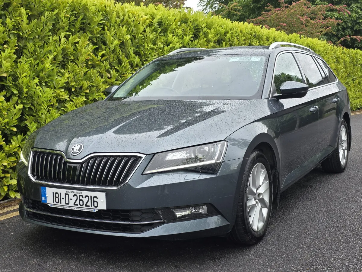 2018 Skoda Superb Estate 1.6TDI - TINY MILES - Image 2