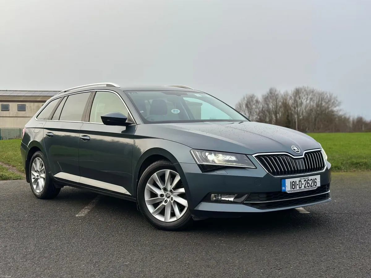 2018 Skoda Superb Estate 1.6TDI - TINY MILES - Image 4