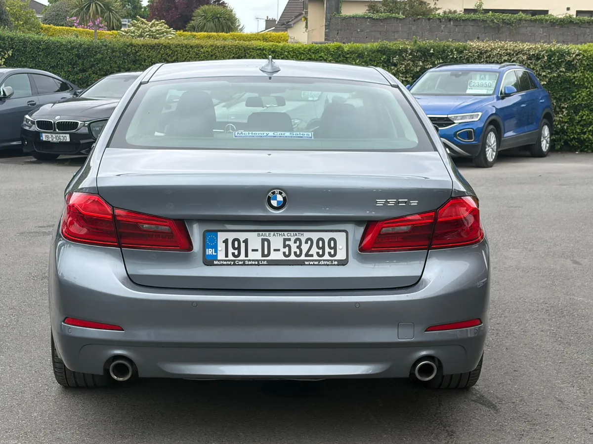 191 BMW 530E Auto FSH *Low Kils* - Image 6