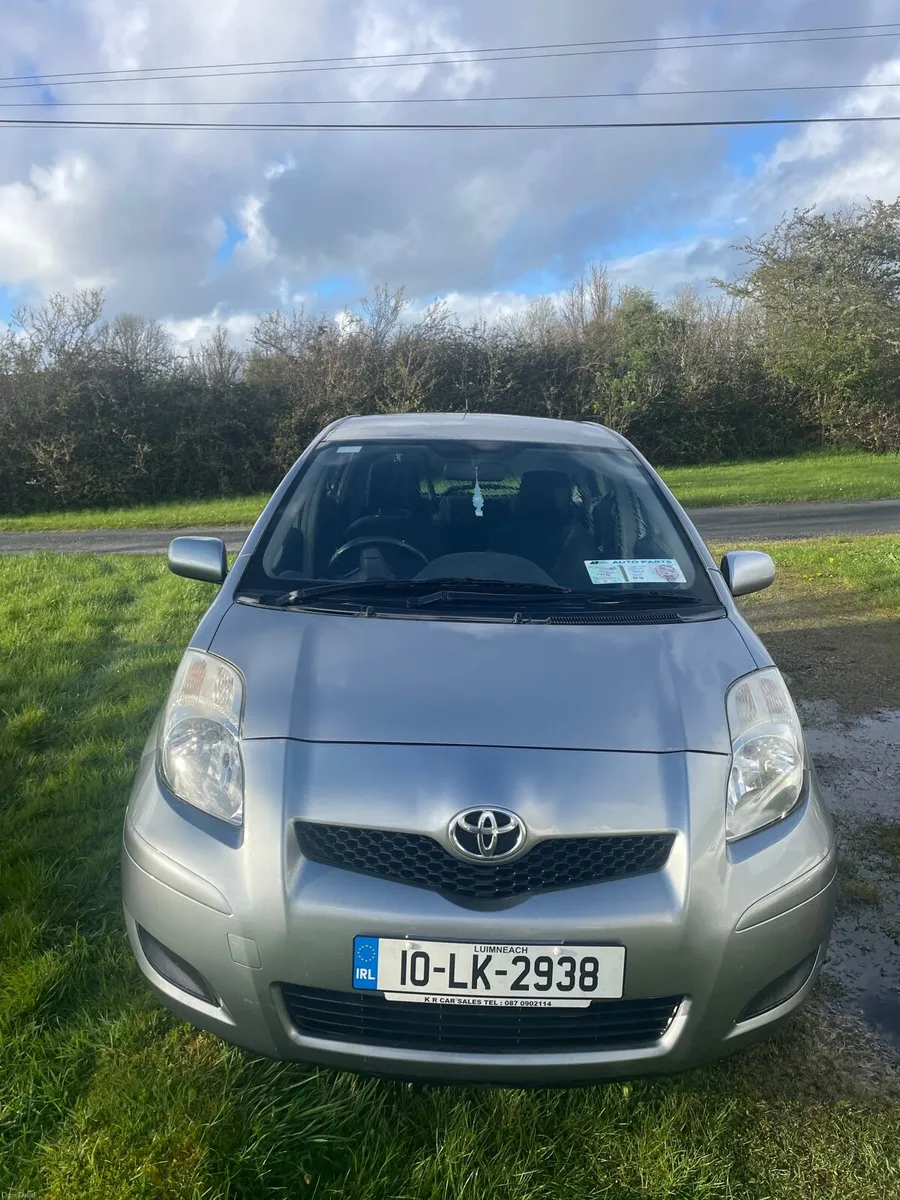 2010 Toyota Yaris 1.3 - Image 2