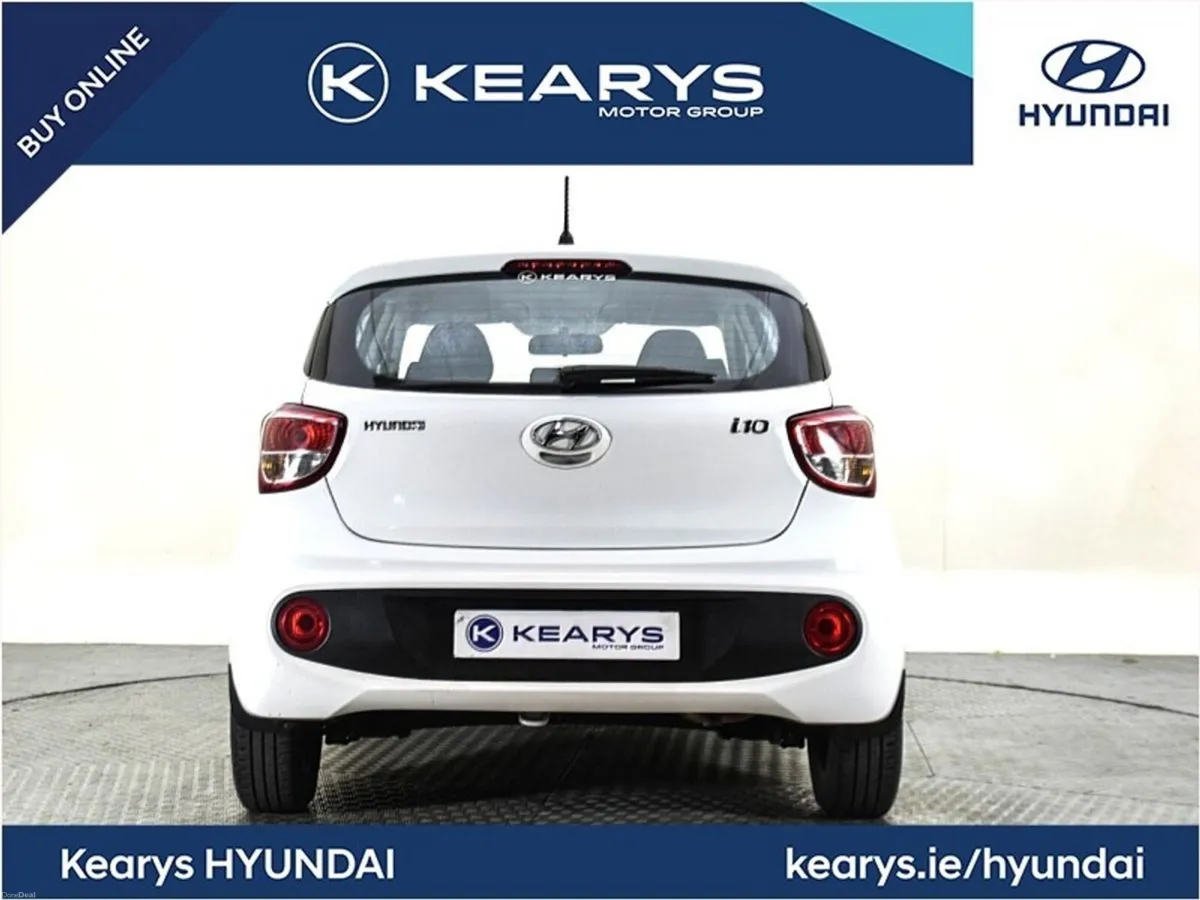 Hyundai i10 1.0 Deluxe Auto - Image 3