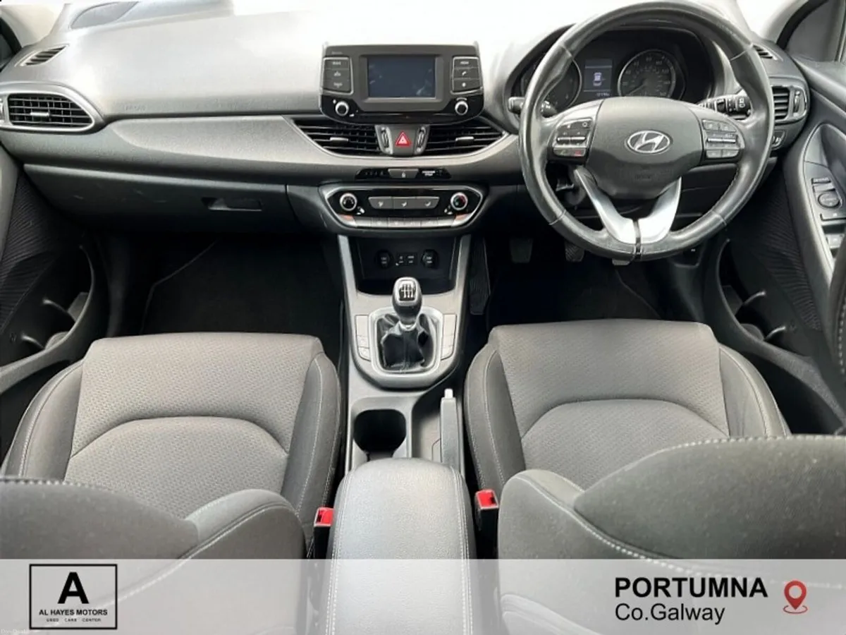 Hyundai i30 1.6 Diesel Deluxe - Image 2