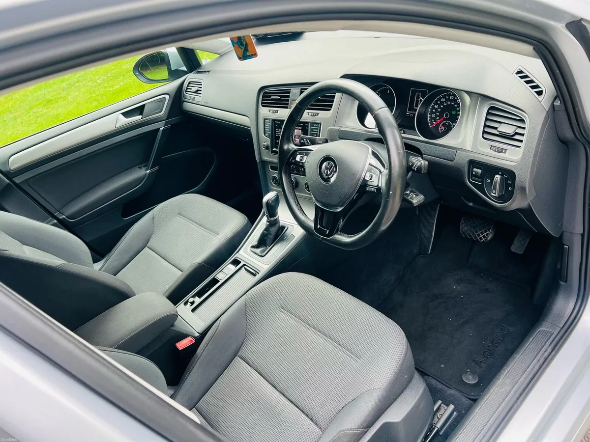 2015 Volkswagen Golf 1.6 Tdi Estate - Image 4