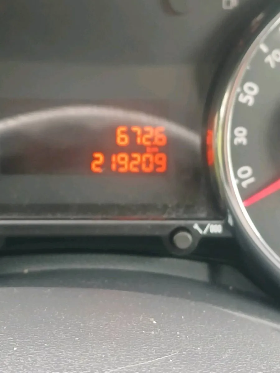Peugeot 3008 - Image 2